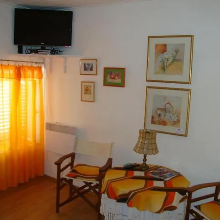 Mare - Two Bedroom